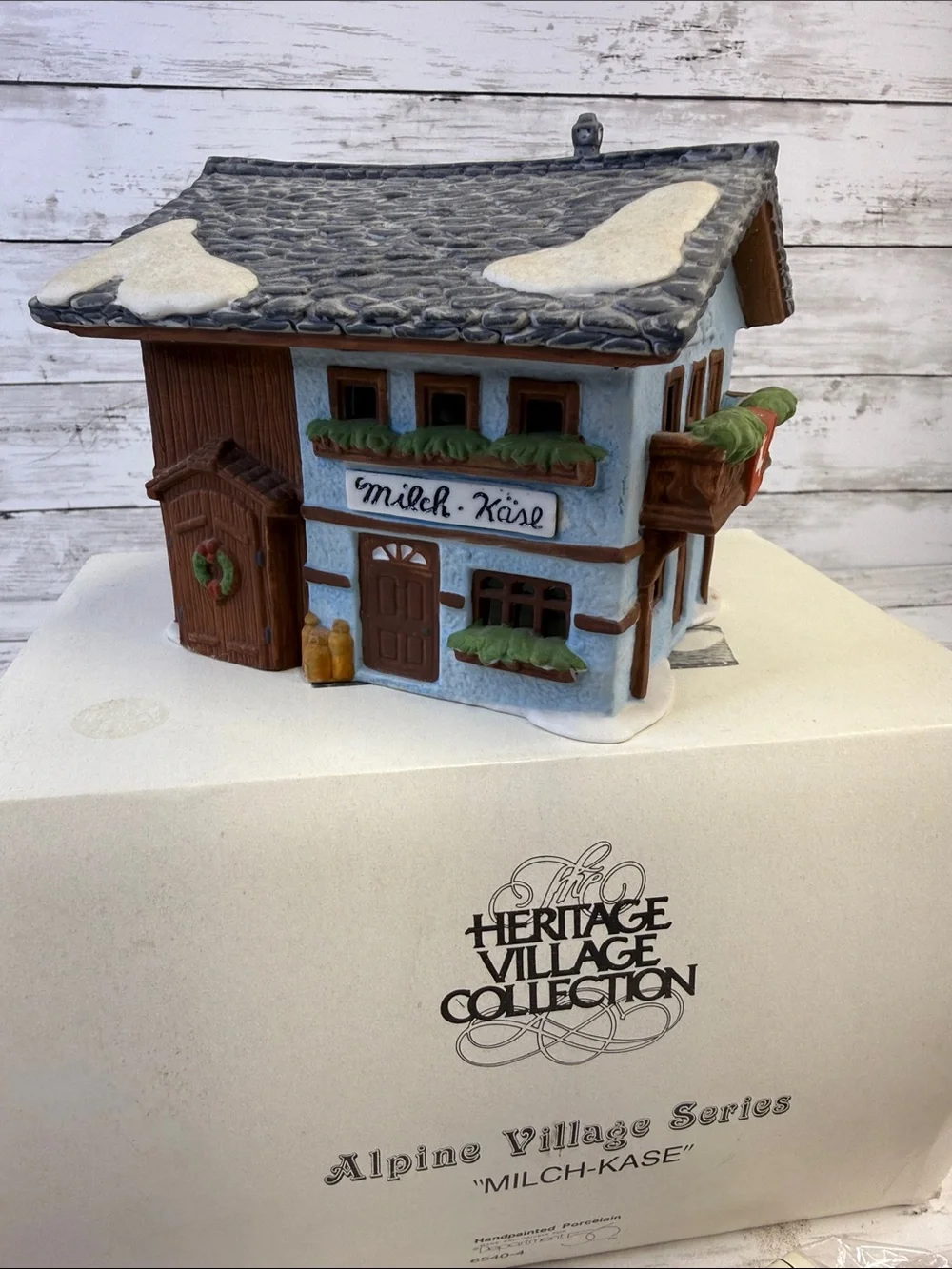 Department 56 MILCH-KASE Alpine Village Series Christmas Village 1986